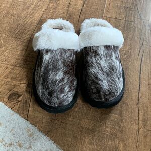 Myra cowhide slippers 8